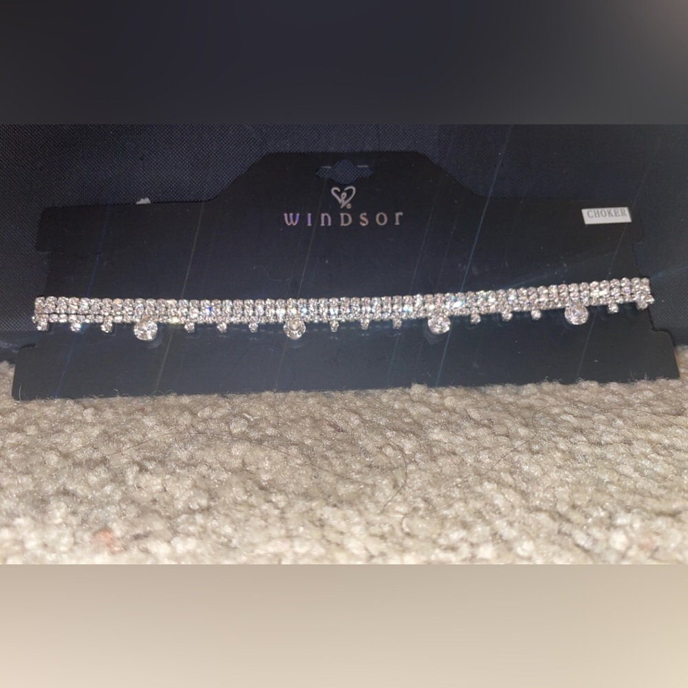 BLINGY CHOKER